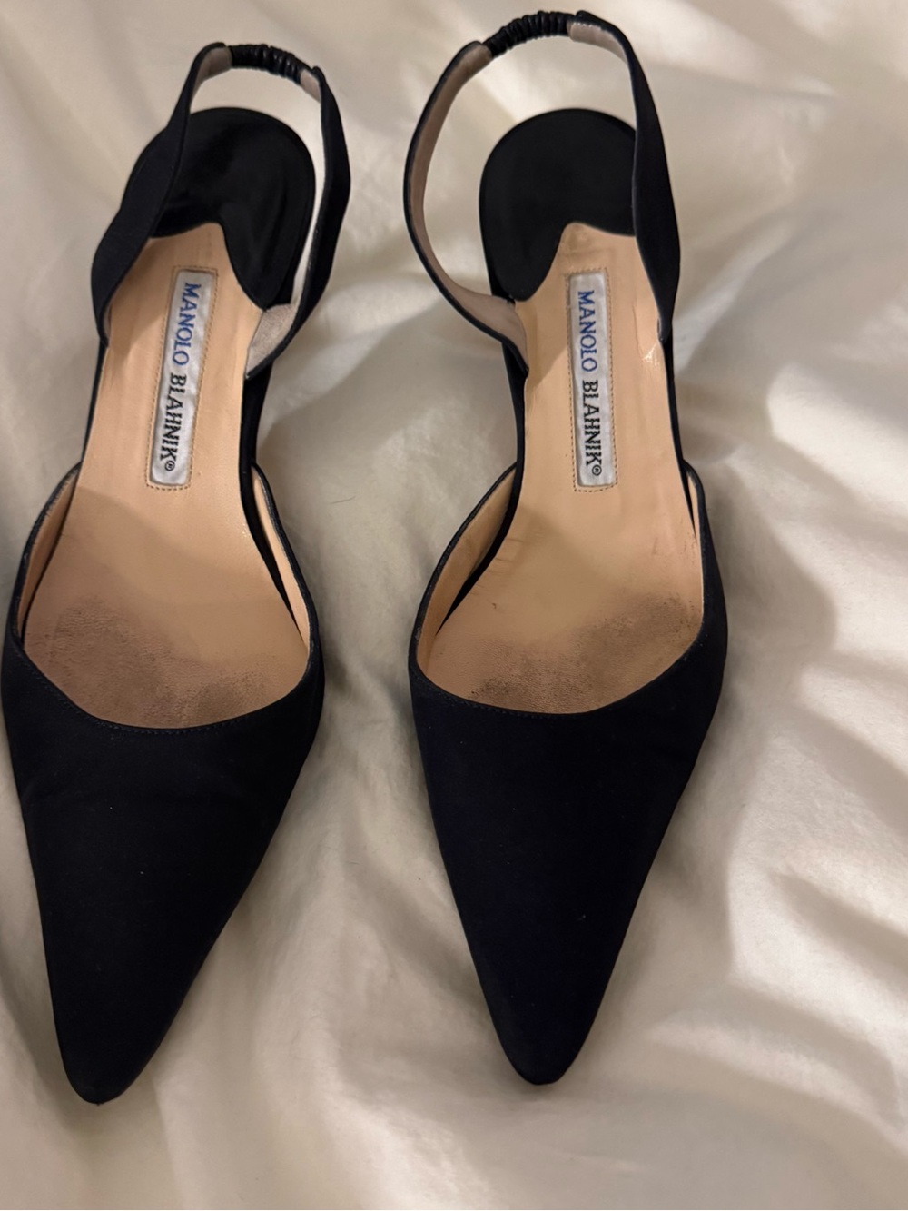 Manolo Blahnik Caroline Black Pointed Slingback Heels - Picture 1 of 3